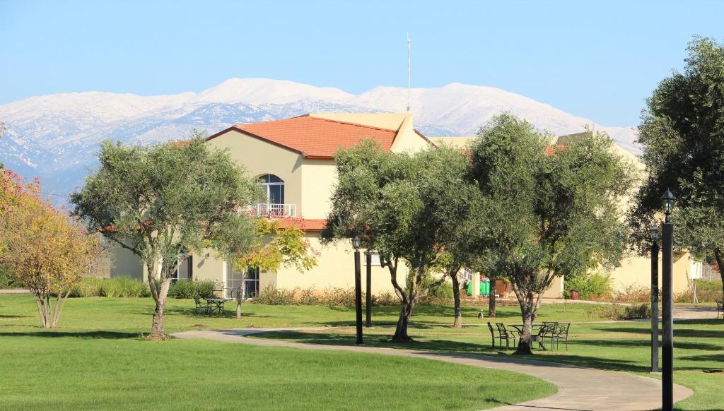 Pastoral Hotel - Kfar Blum Exterior photo